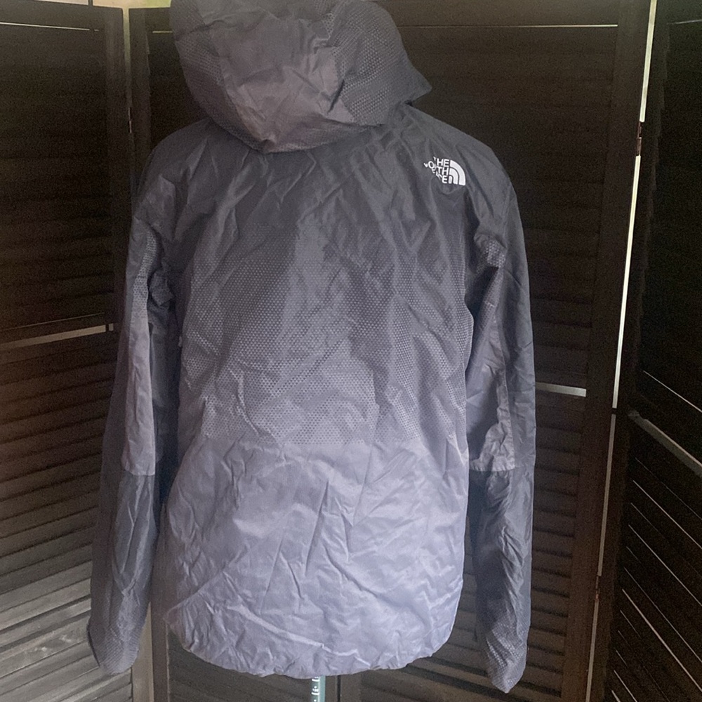 North Face HyVent Jacket (Medium) - Picture 5 of 11